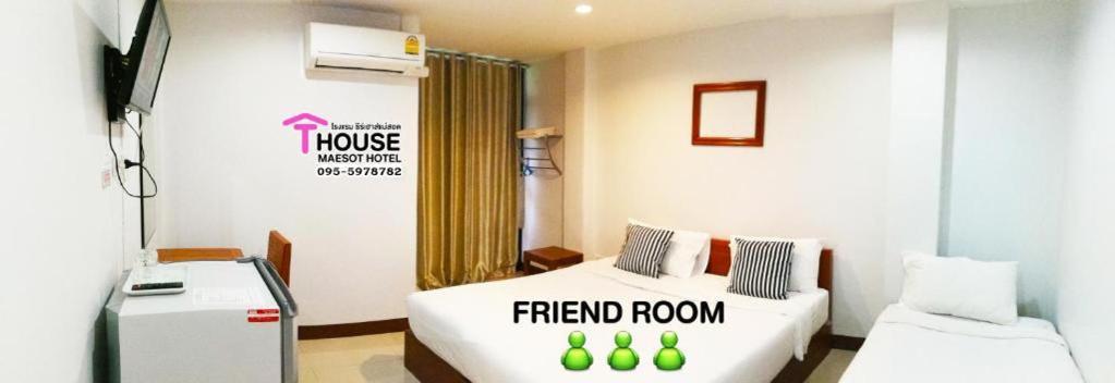 T. House Hotel Mae Sot Buitenkant foto